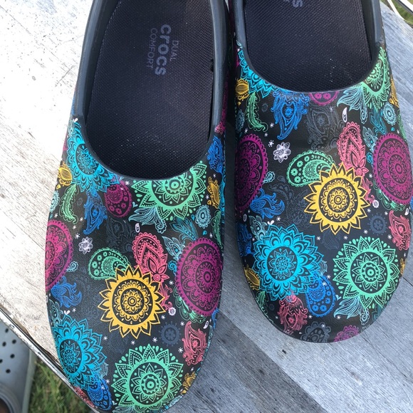 Crocs Women's Neria Pro Ii Clog | Slip Resistant Work Shoes size 7m, like new - Picture 4 of 6